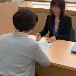 女性相談窓口を設置。