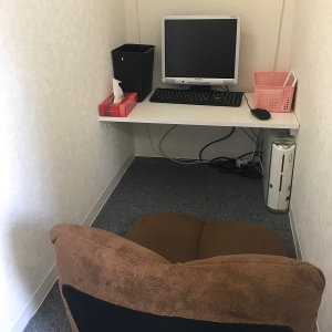 ①完全個室待機を完備✨