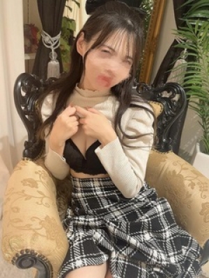 蒼井えま