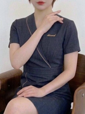 米沢むつ
