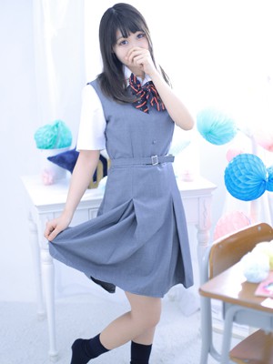 小鳥遊ゆりな