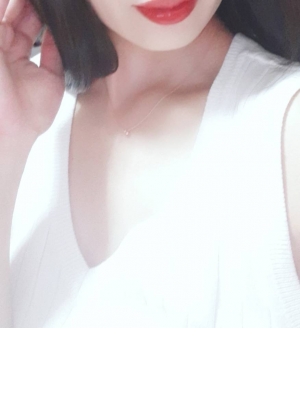 ゆりな