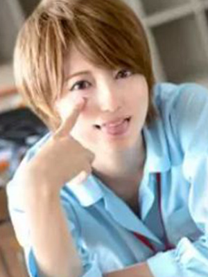 菊池あずさ