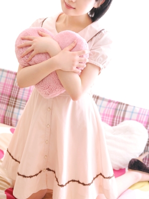 あきな