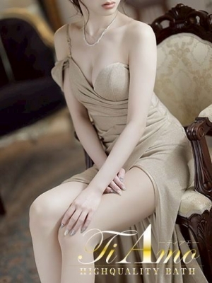 美波くみ